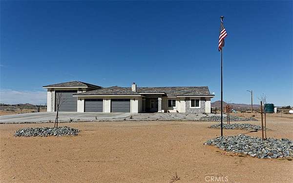 8 Acres of Land with Home for Sale in Apple Valley, California
