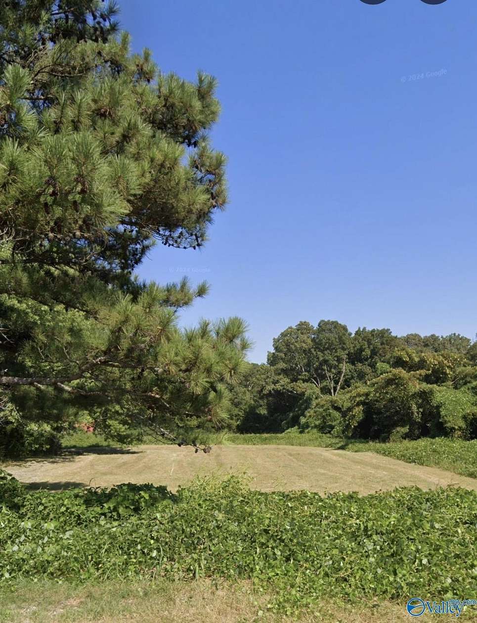1.1 Acres of Residential Land for Sale in Arab, Alabama