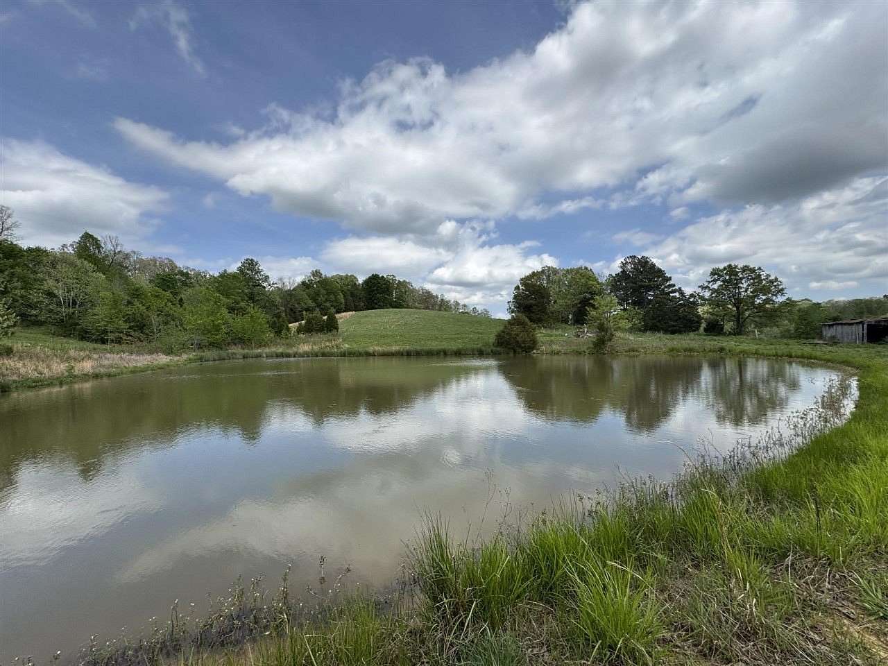 105 Acres of Land for Sale in Morgantown, Kentucky