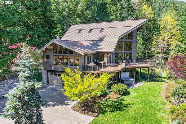 20 Acres of Recreational Land with Home for Sale in Rhododendron, Oregon
