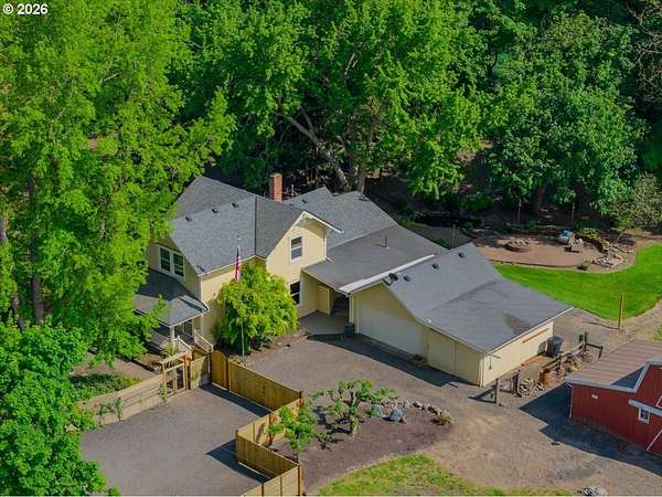 5.9 Acres of Land with Home for Sale in Brownsville, Oregon