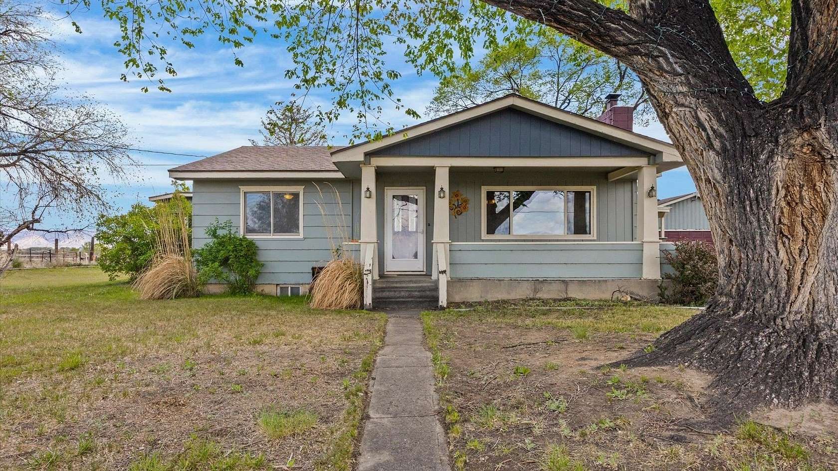 9.5 Acres of Land with Home for Sale in Fruita, Colorado