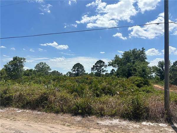 0.28 Acres of Residential Land for Sale in Avon Park, Florida