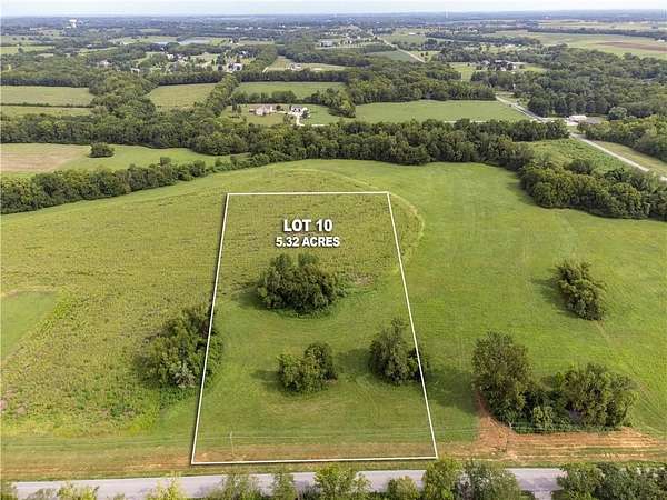 5.32 Acres of Residential Land for Sale in Peculiar, Missouri