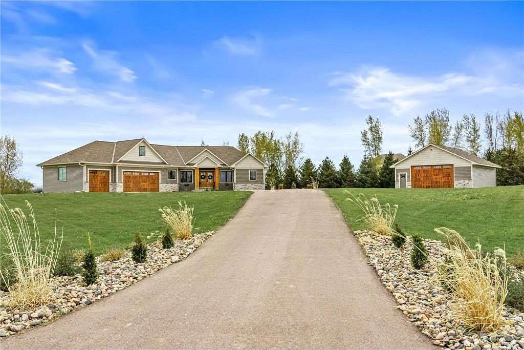 3.63 Acres of Land with Home for Sale in Prescott, Wisconsin