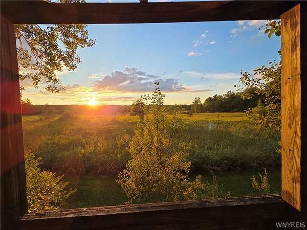 34 Acres of Recreational Land for Sale in Holland, New York