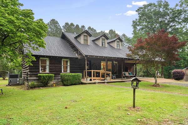 29 Acres of Land with Home for Sale in Arkadelphia, Arkansas