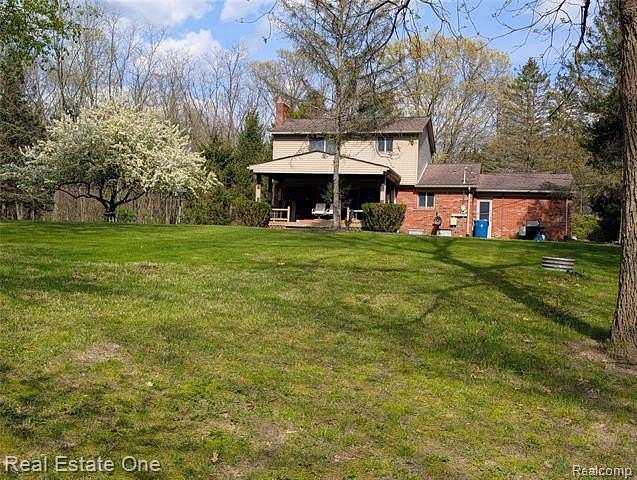 10 Acres of Land with Home for Sale in White Lake, Michigan