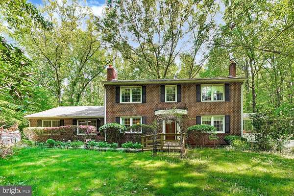 5 Acres of Land with Home for Sale in Upper Marlboro, Maryland