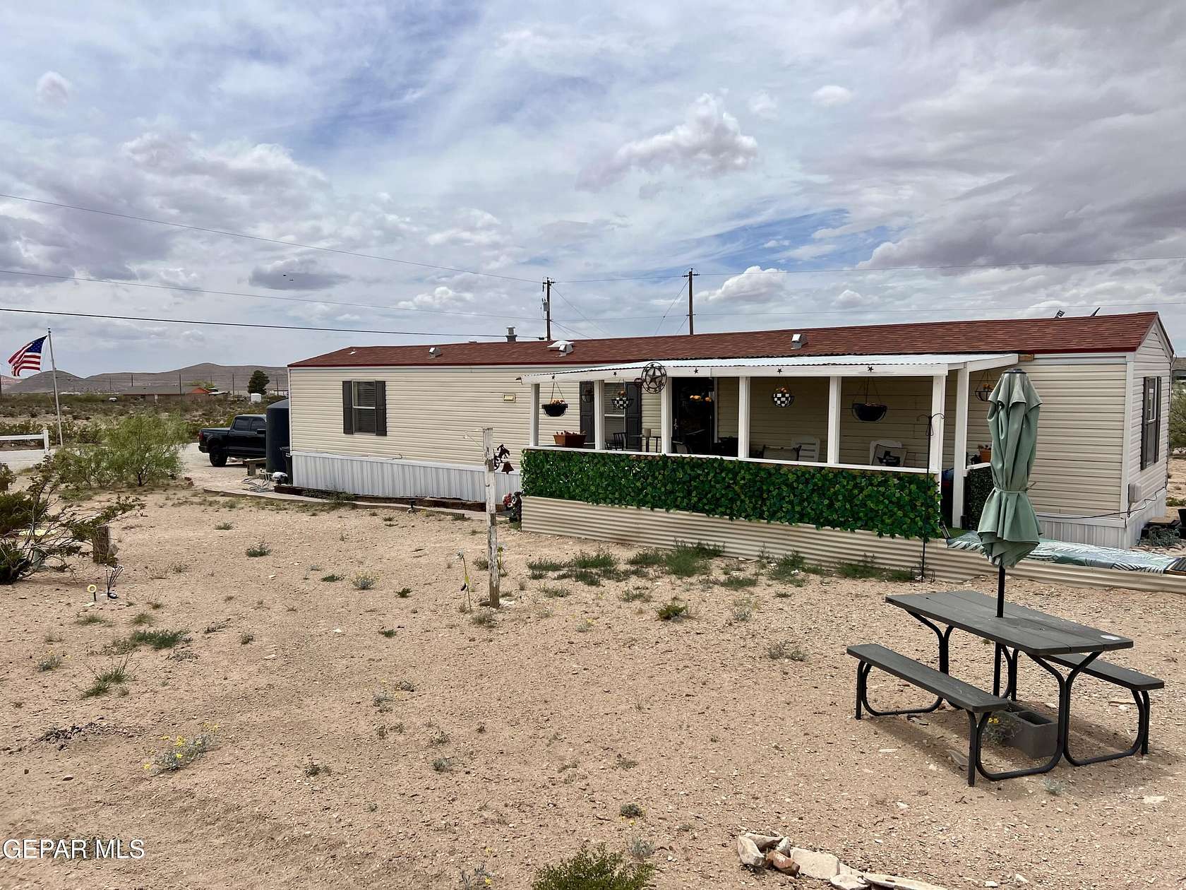 1.6 Acres of Land with Home for Sale in El Paso, Texas