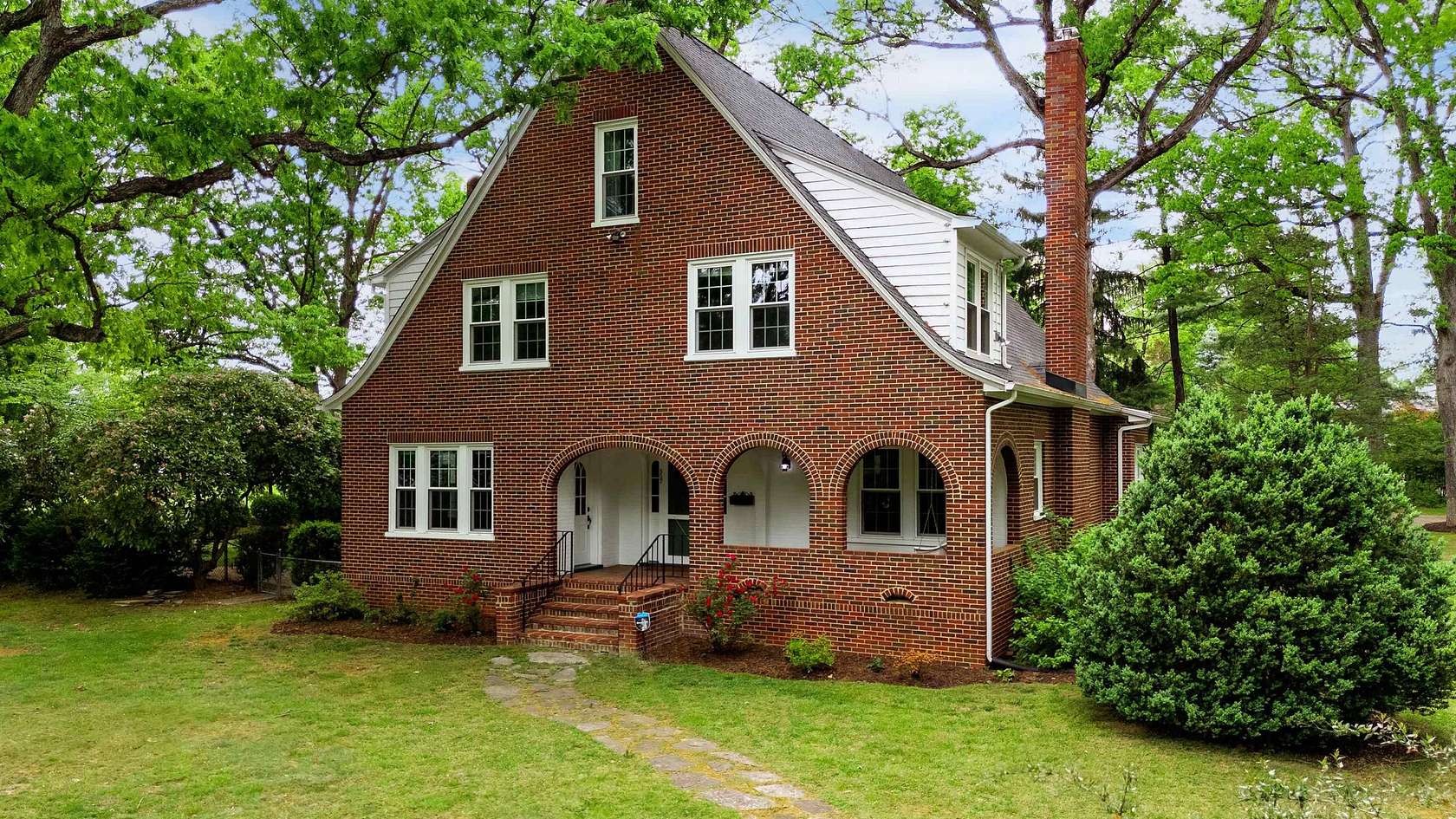 1.65 Acres of Land with Home for Sale in Waynesboro, Virginia
