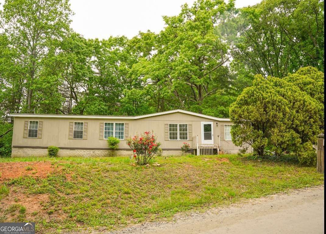 2.62 Acres of Land with Home for Sale in Dawsonville, Georgia