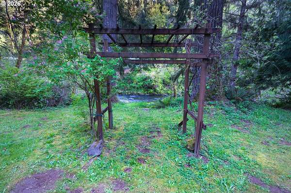 0.43 Acres of Residential Land for Sale in Kelso, Washington