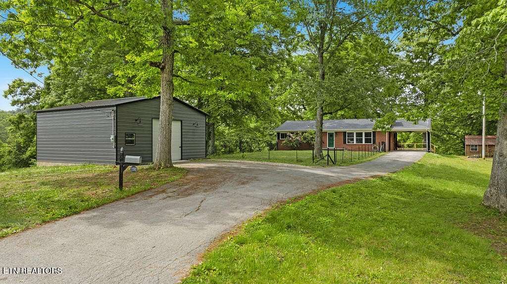 1.86 Acres of Land with Home for Sale in Harriman, Tennessee