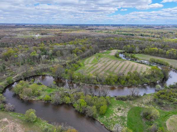 140 Acres of Recreational Land for Sale in Breckenridge, Michigan