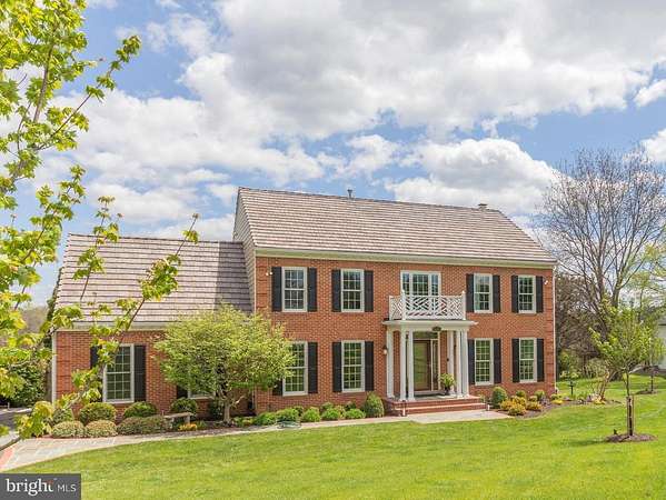 2 Acres of Land with Home for Sale in Laytonsville, Maryland