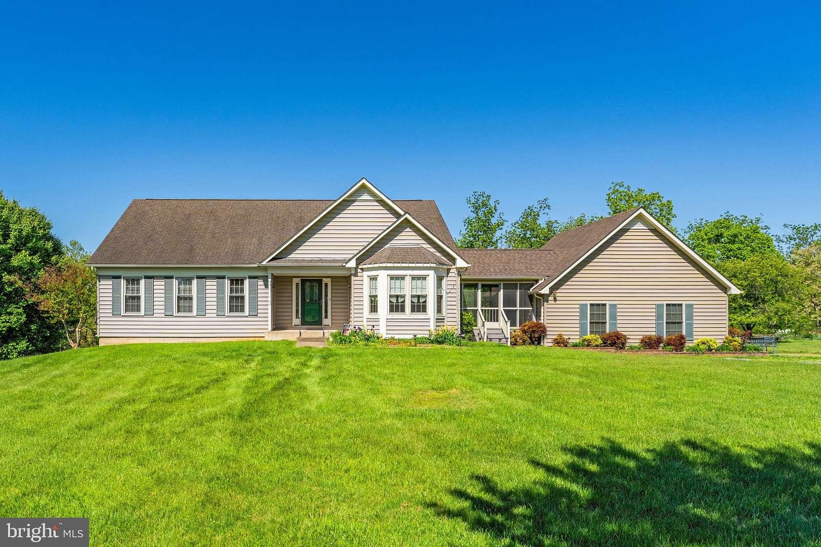16.9 Acres of Land with Home for Sale in Round Hill, Virginia