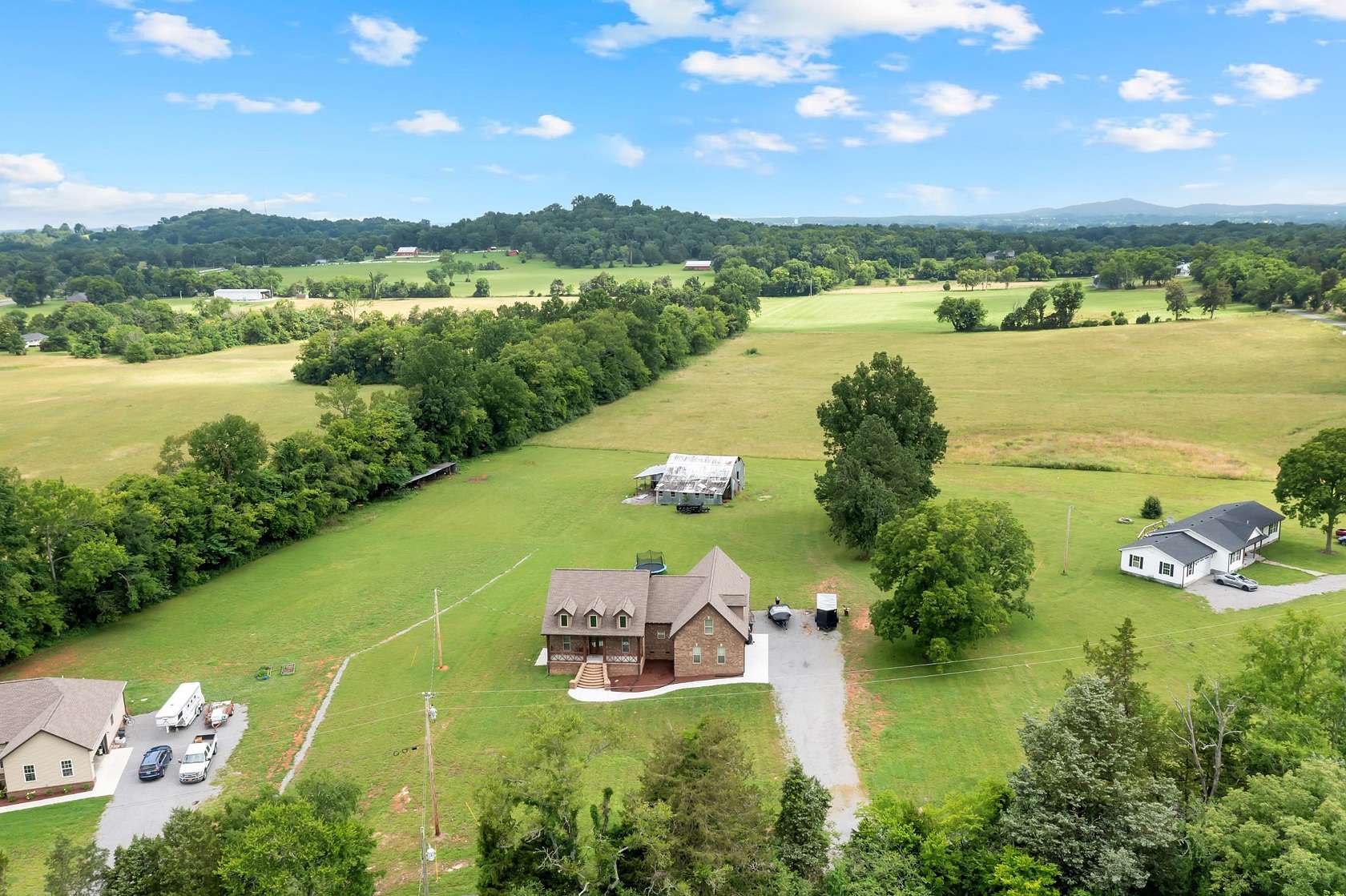 2.32 Acres of Land with Home for Sale in Shelbyville, Tennessee