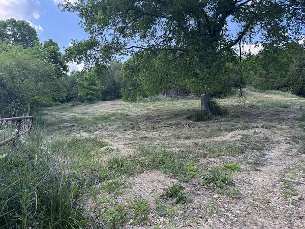 9.7 Acres of Residential Land for Sale in Bethpage, Tennessee