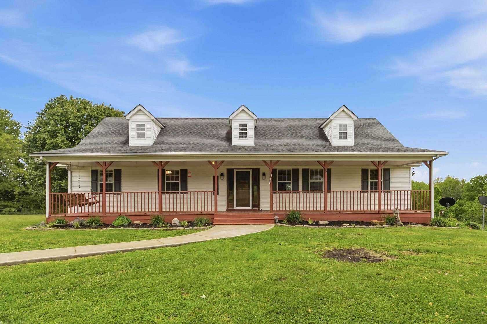 5 Acres of Land with Home for Sale in Hustonville, Kentucky