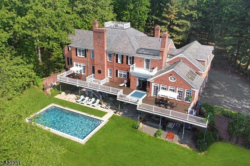 2.2 Acres of Land with Home for Sale in Tewksbury Township, New Jersey