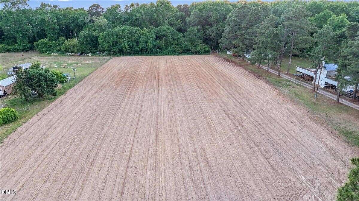 5 Acres of Residential Land for Sale in Kenly, North Carolina