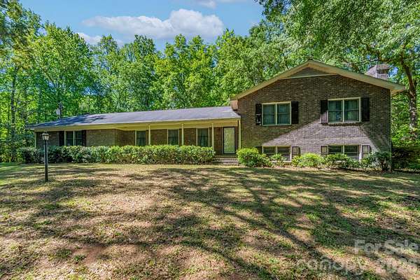 23.6 Acres of Land with Home for Sale in Edgemoor, South Carolina