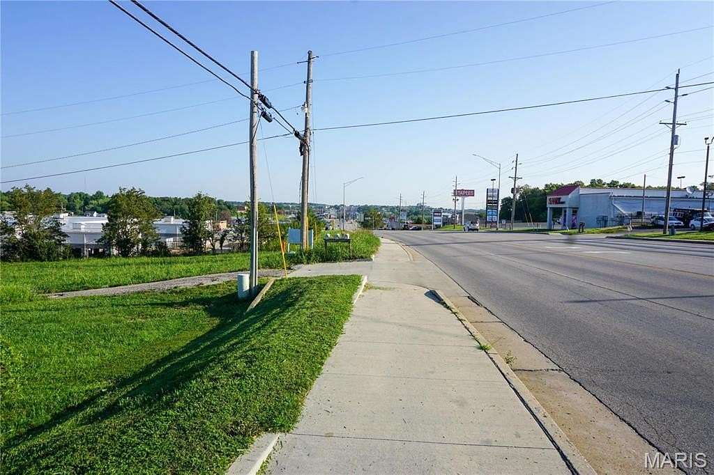 2 Acres of Mixed-Use Land for Sale in Rolla, Missouri