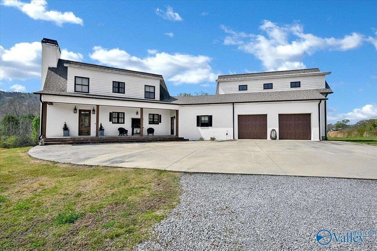 40.4 Acres of Land with Home for Sale in Good Hope, Alabama