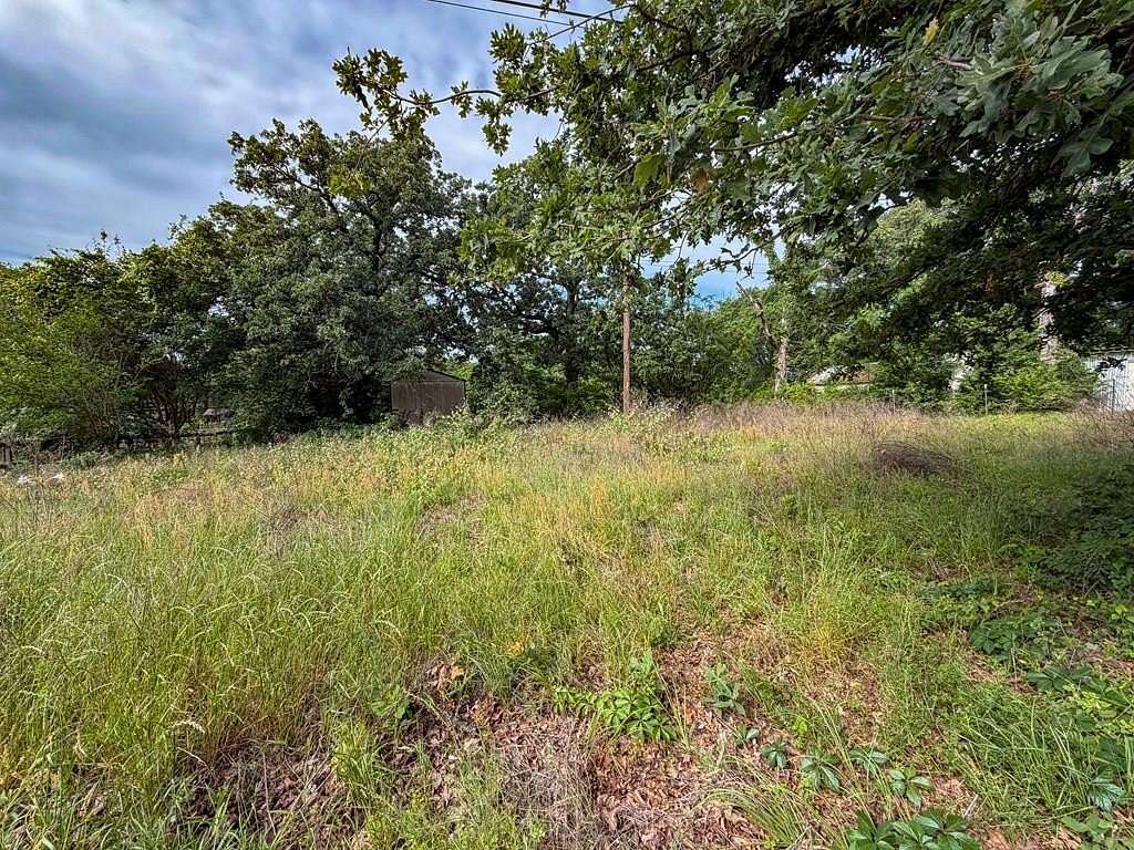 1 Acre of Residential Land for Sale in Ben Wheeler, Texas