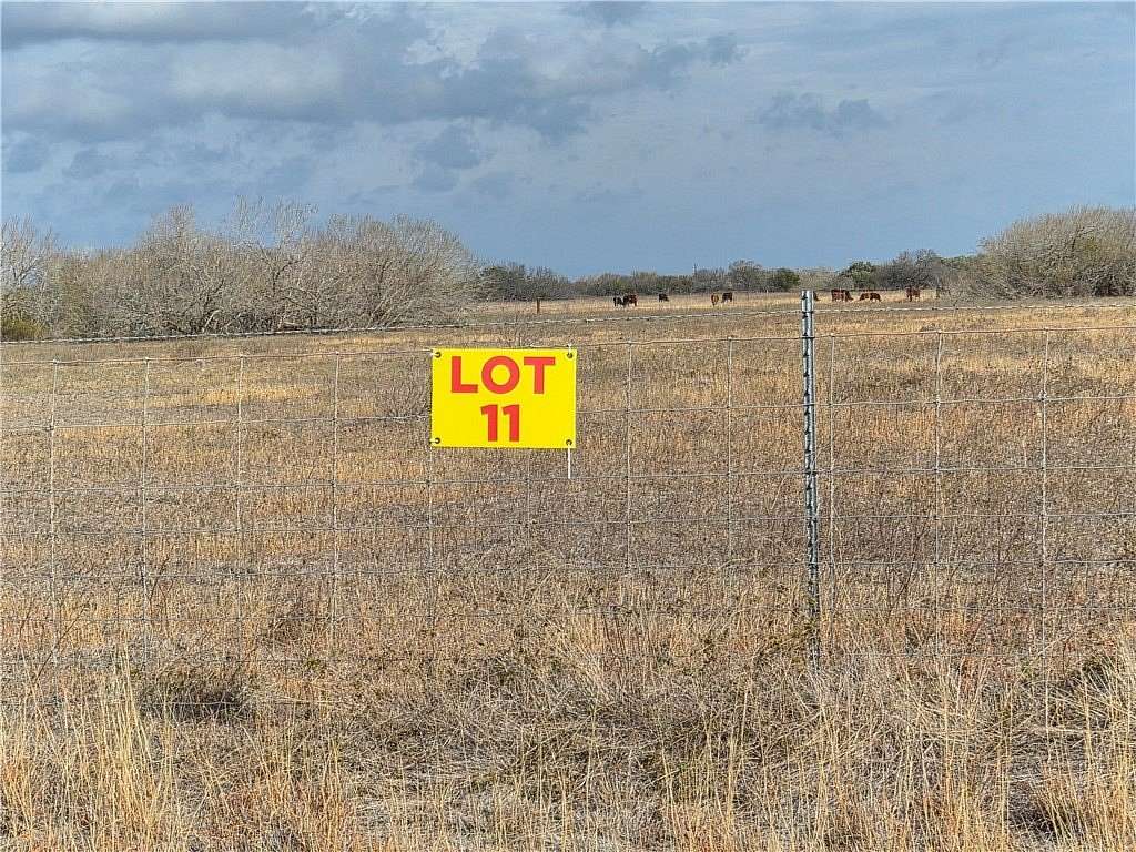 2.5 Acres of Residential Land for Sale in Kingsville, Texas