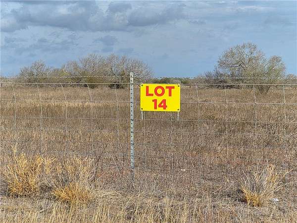 2.5 Acres of Residential Land for Sale in Kingsville, Texas