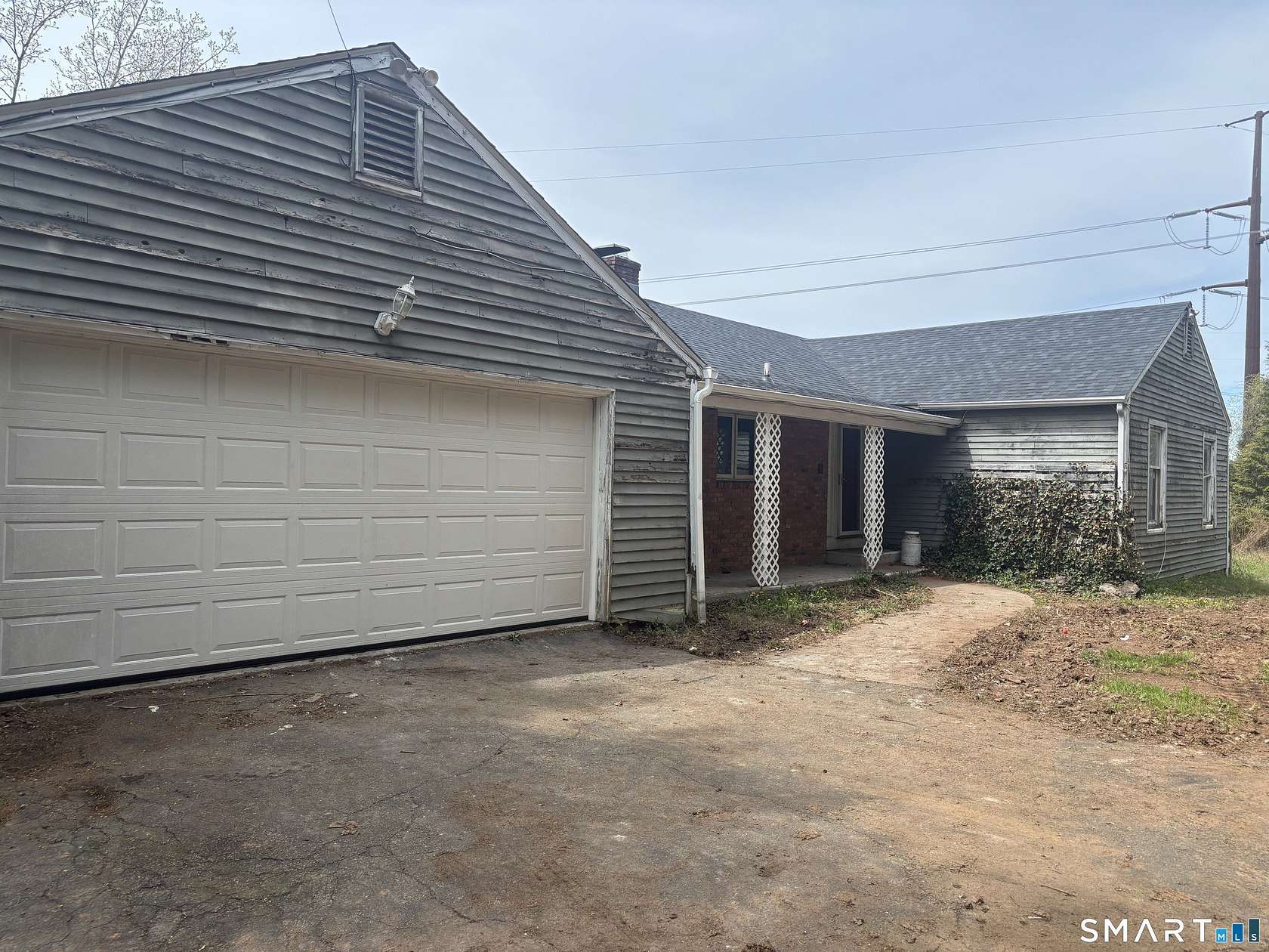 2.7 Acres of Land with Home for Sale in Wallingford, Connecticut
