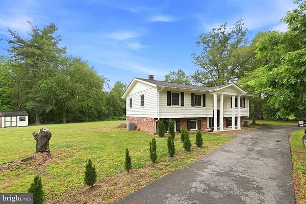 1.52 Acres of Land with Home for Sale in White Plains, Maryland