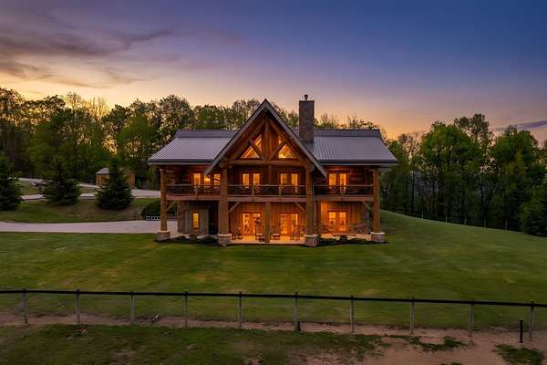 15 Acres of Land with Home for Sale in Shady Valley, Tennessee
