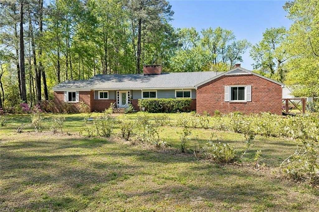 1.77 Acres of Land with Home for Sale in Franklin, Virginia