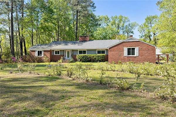 1.77 Acres of Land with Home for Sale in Franklin, Virginia