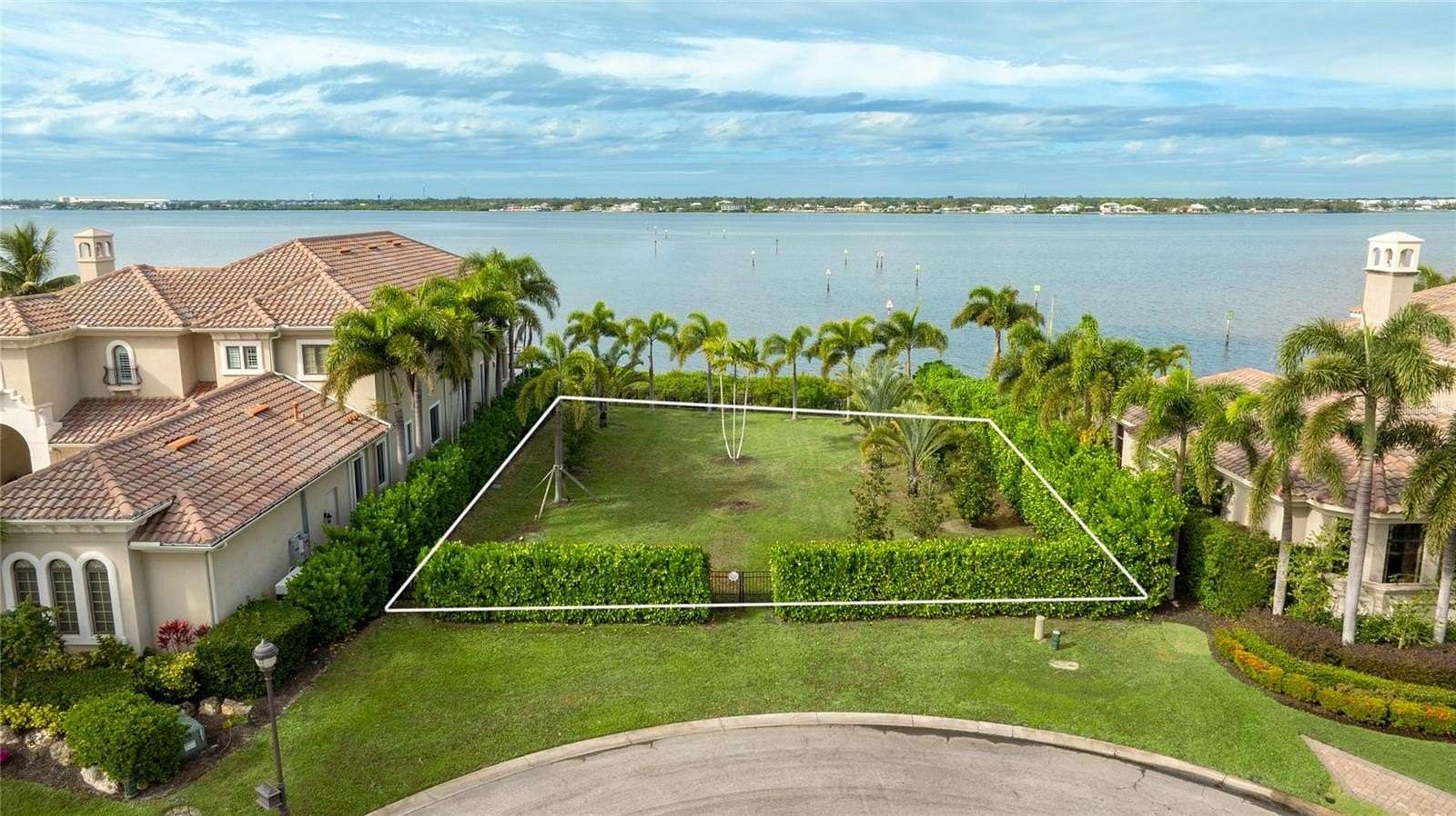 0.36 Acres of Residential Land for Sale in Bradenton, Florida
