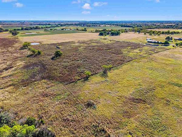 10 Acres of Residential Land for Sale in Elgin, Oklahoma