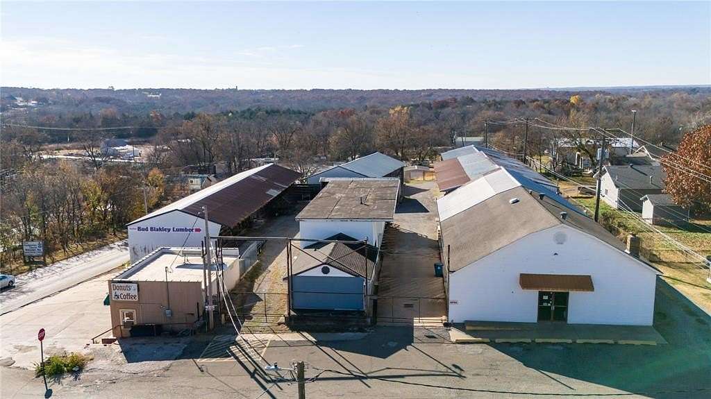 0.1 Acres of Commercial Land for Sale in Chandler, Oklahoma