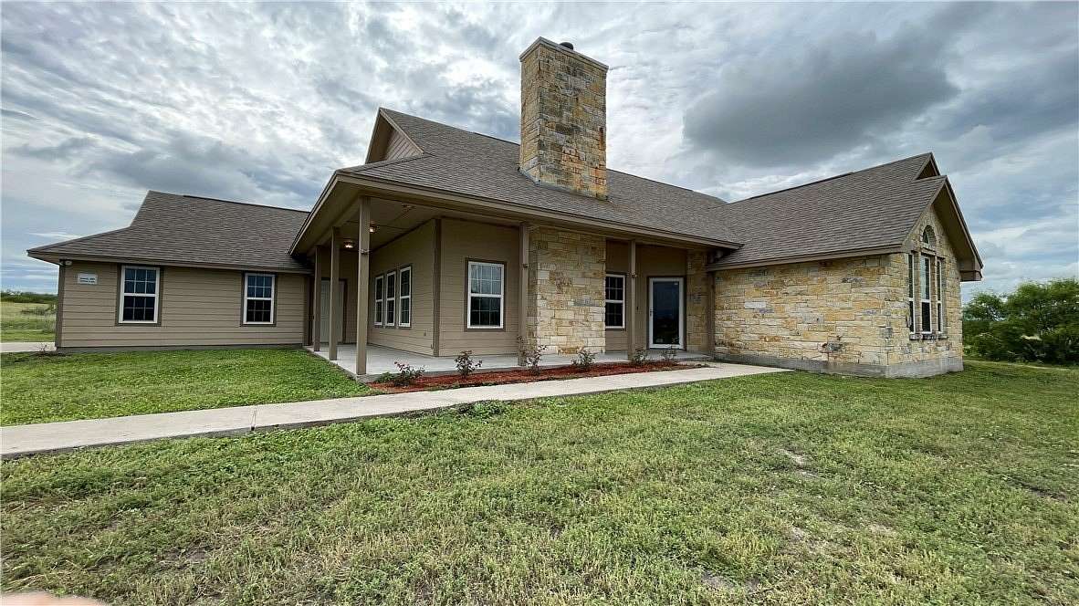 5.32 Acres of Land with Home for Sale in Orange Grove, Texas