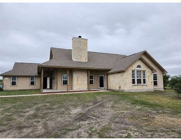 5.32 Acres of Land with Home for Sale in Orange Grove, Texas