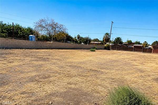 0.13 Acres of Residential Land for Sale in Taft, California