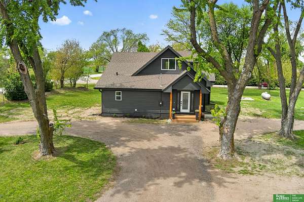 1.54 Acres of Land with Home for Sale in Waterloo, Nebraska