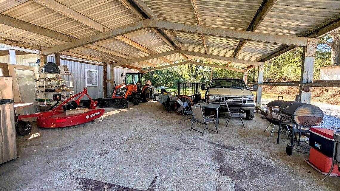 0.44 Acres of Residential Land for Sale in Baldwyn, Mississippi