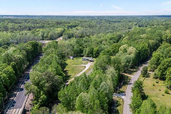 11 Acres of Land with Home for Sale in Bruceton, Tennessee