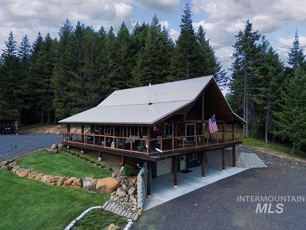 30.4 Acres of Recreational Land with Home for Sale in Kamiah, Idaho