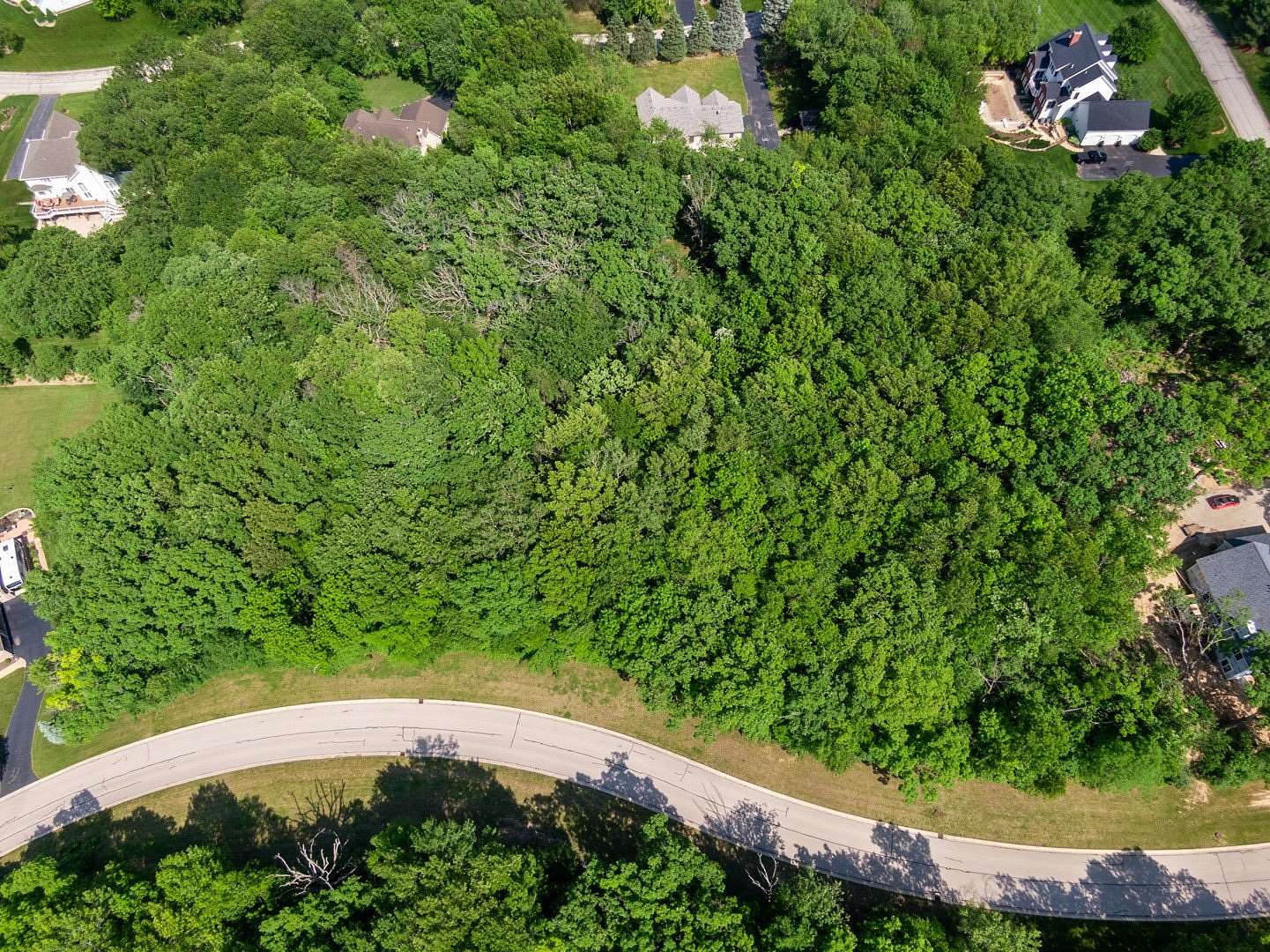 1 Acre of Residential Land for Sale in Spring Grove, Illinois