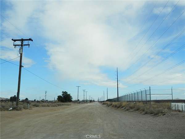 20.4 Acres of Land for Sale in Mojave, California