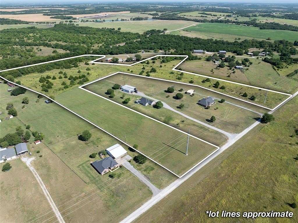 18.5 Acres of Land for Sale in Howe, Texas